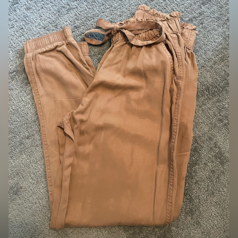 High Rise Joggers - Never Worn!